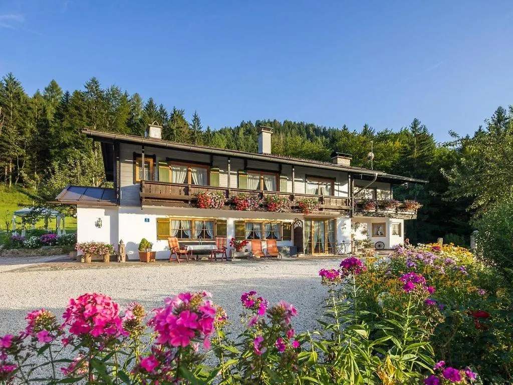 Ferienhaus Charlet Urlaubsfreude location